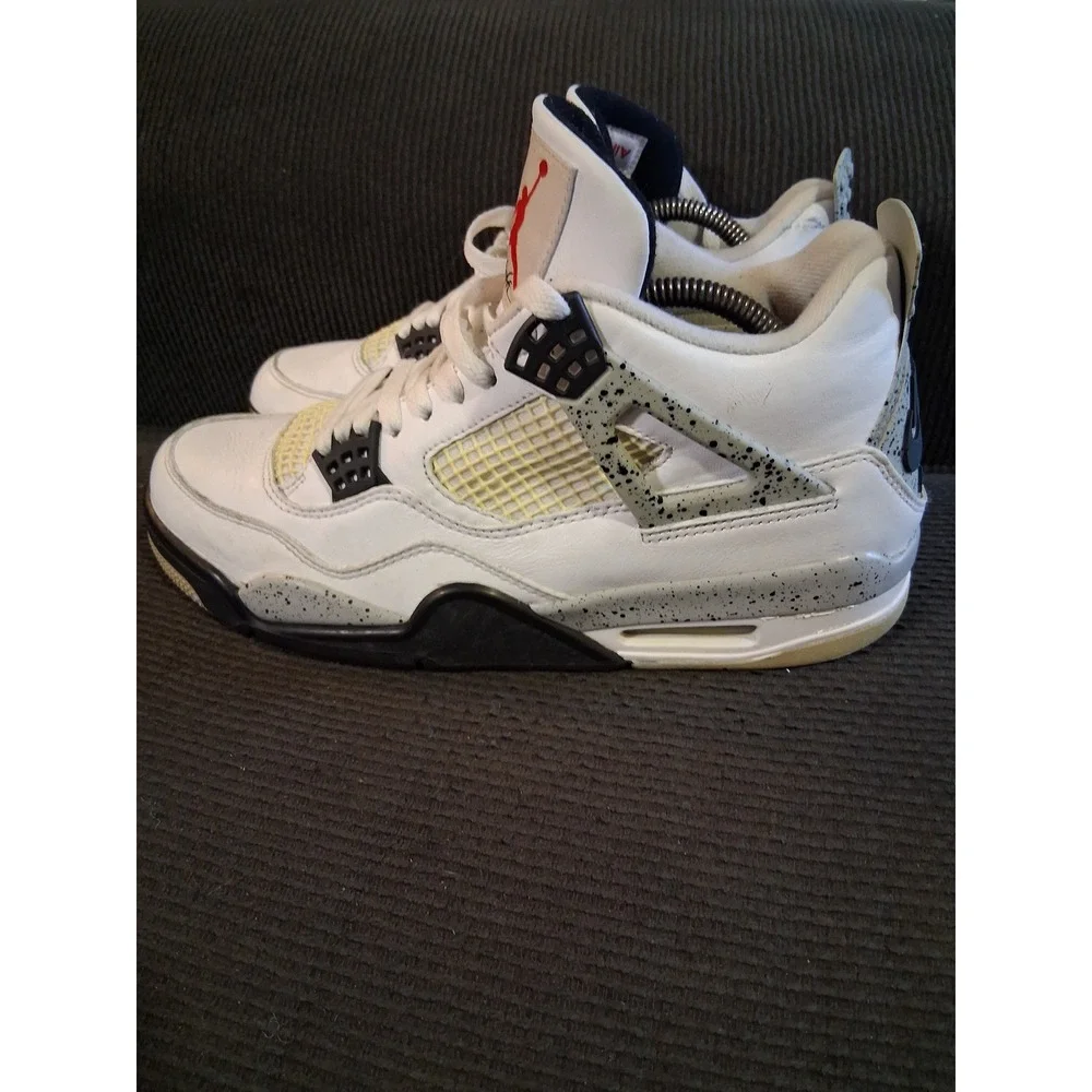 Jordan 4 Retro White Cement 2016 Mens Size 9.5 Sneakers 840606-192 Nike Air Logo